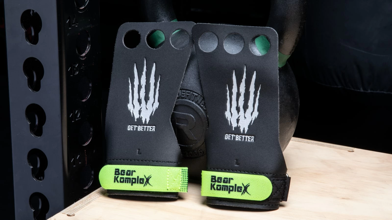 Bear KompleX 3 Hole Hand Diamond Grips 3 Bear KompleX 3 Hole Hand Diamond Grips