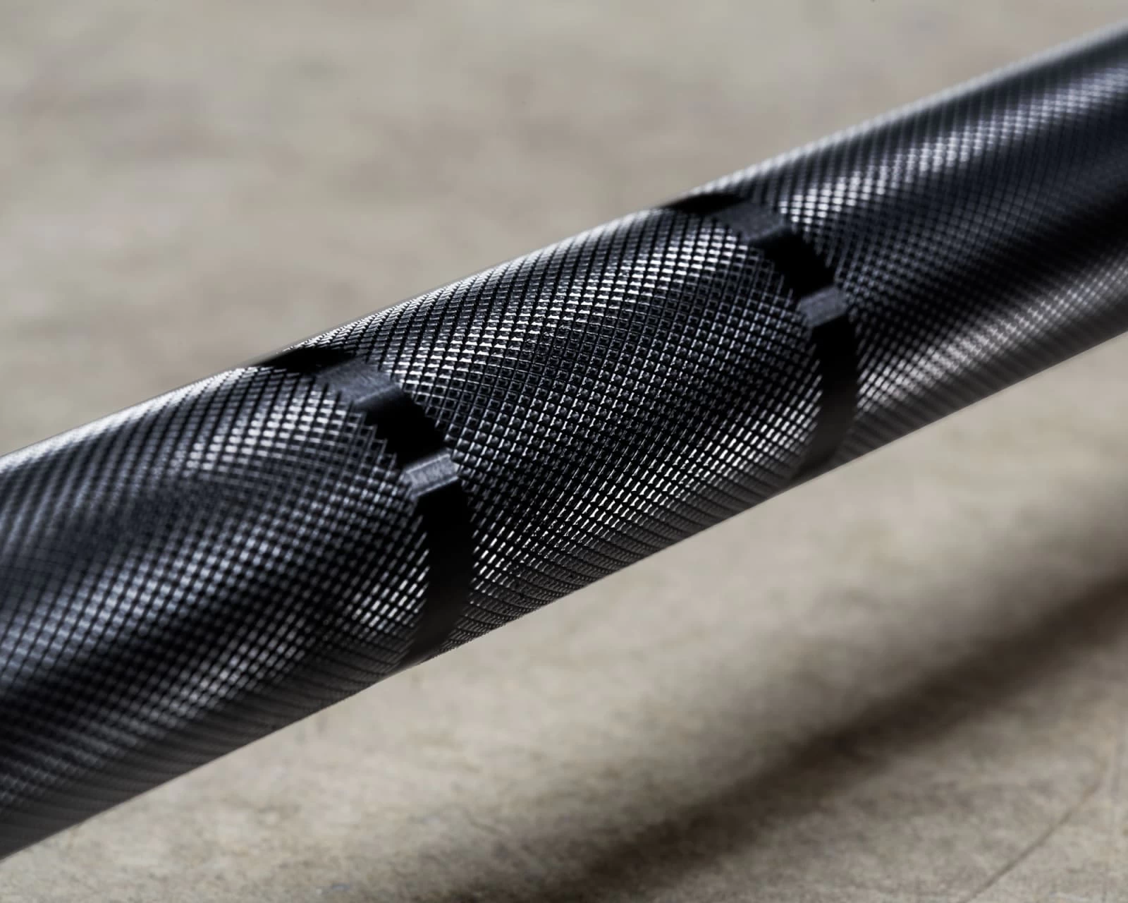 Rogue 10KG Junior Bar 5 Rogue 10KG Junior Bar - Image 3