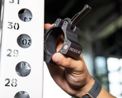 OSO Magnetic Rogue Barbell Collars -Fitness Equipment Store RA1799 AN GM web3 qtfon2