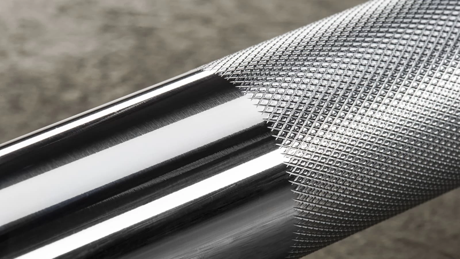 Rogue Euro 28MM Olympic Weightlifting Bar 6 Rogue Euro 28MM Olympic Weightlifting Bar - Image 4