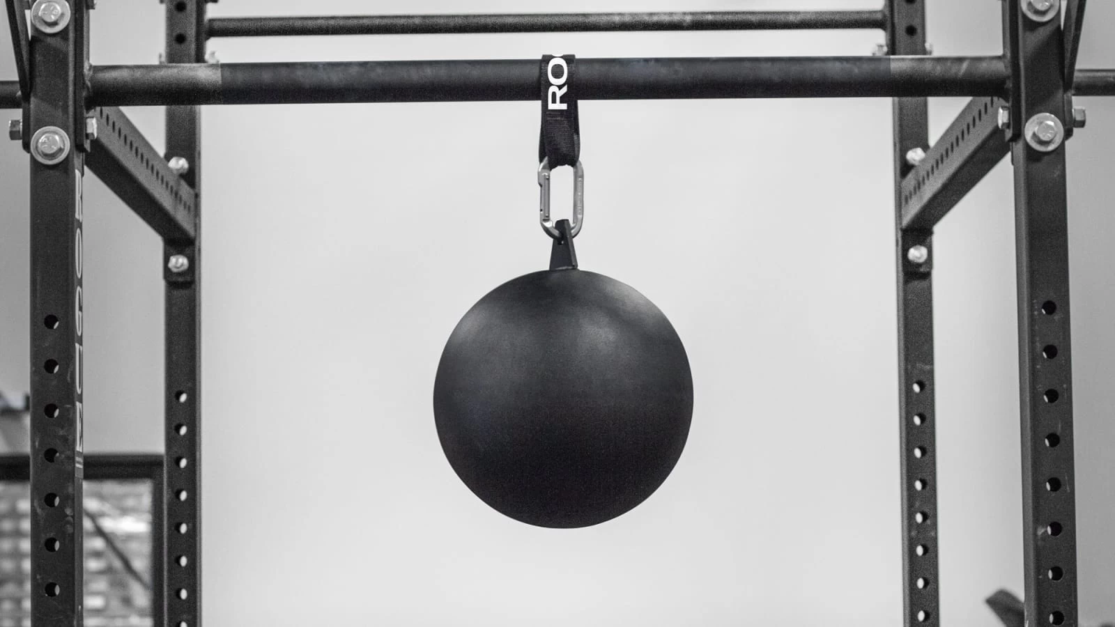 Rogue 12" Pull-up Globe 3 Rogue 12" Pull-up Globe